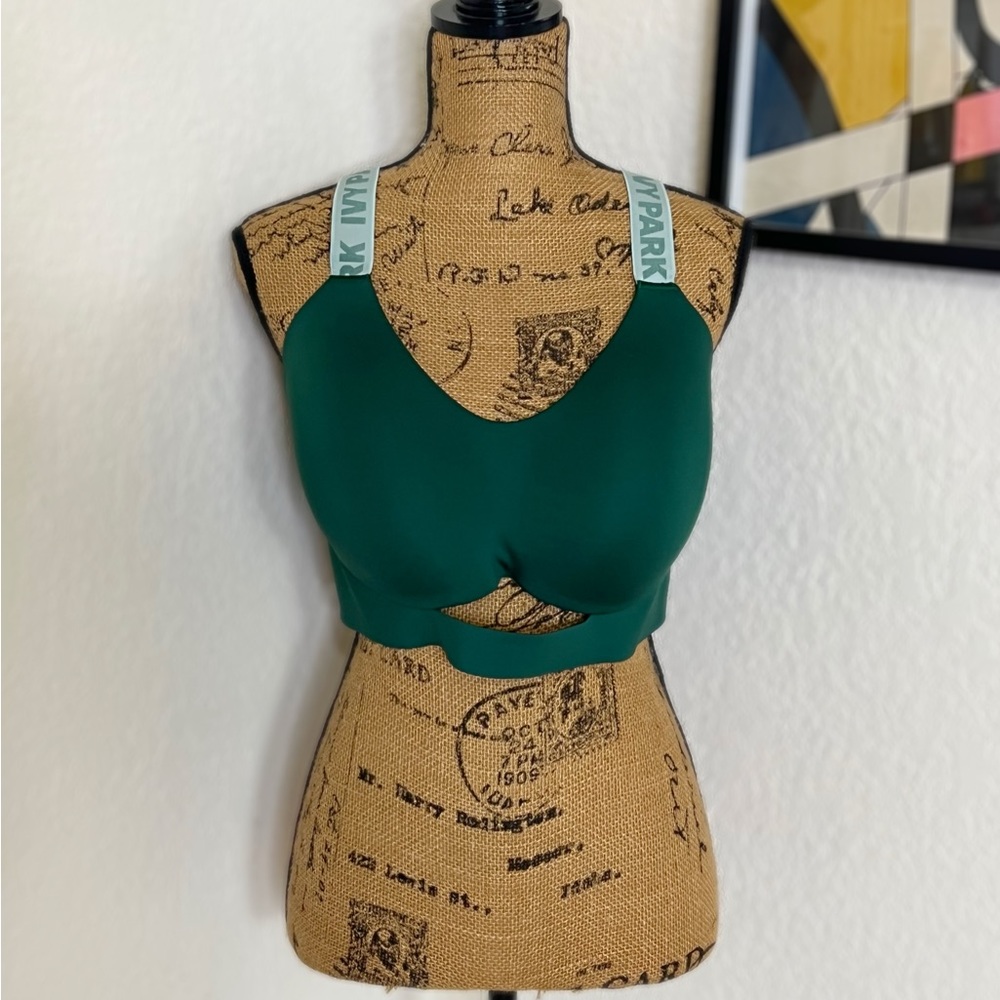 IVY PARK Sports Bra